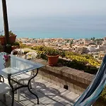 Salato Lägenhet Tropea