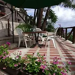 Salato Lägenhet Tropea